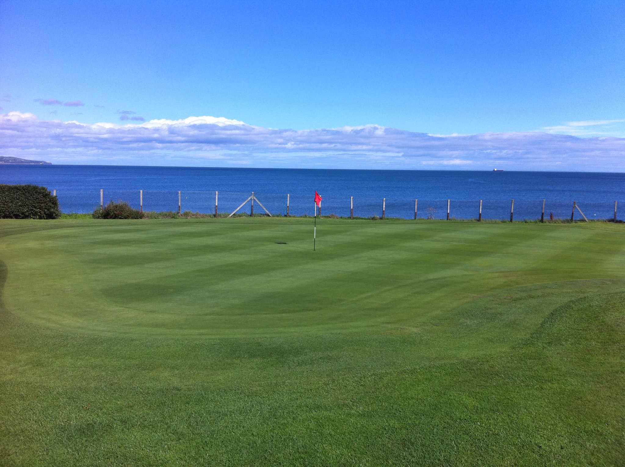 Open Golf Competitions at Helen's Bay Golf Club